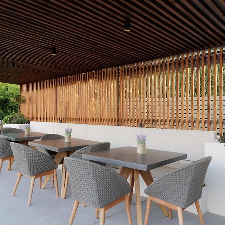 V Luxury Suites Kanálion Exterior foto