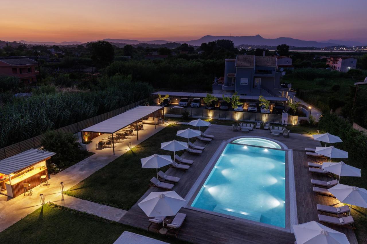 V Luxury Suites Kanálion Exterior foto
